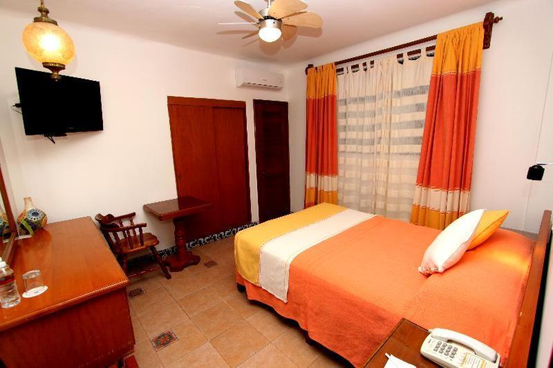 Hotel Oaxaca Real Номер фото